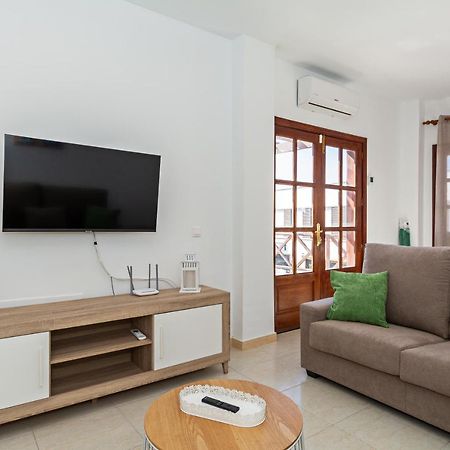 Apartment Top Place To Be By Pvl Плая Бланка Екстериор снимка