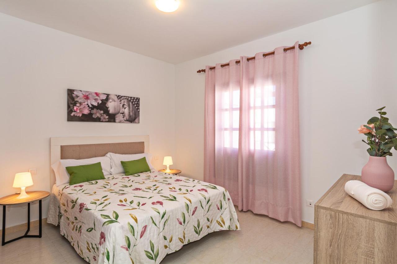 Apartment Top Place To Be By Pvl Плая Бланка Екстериор снимка