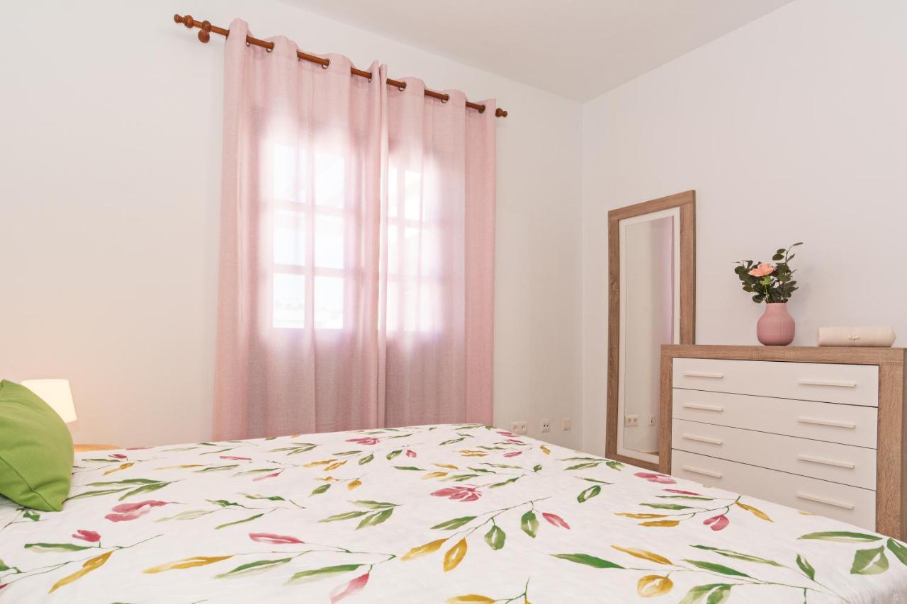 Apartment Top Place To Be By Pvl Плая Бланка Екстериор снимка