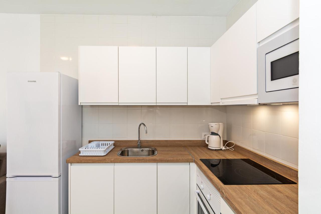 Apartment Top Place To Be By Pvl Плая Бланка Екстериор снимка